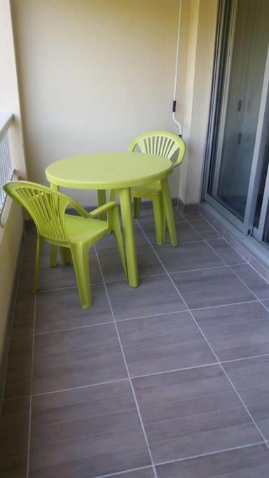 Petit Paradis Classe 3 Etoiles A 200M De La Plage! Terrasse-Wifi-Parking-Clim Saint-Mandrier-sur-Mer Exterior photo
