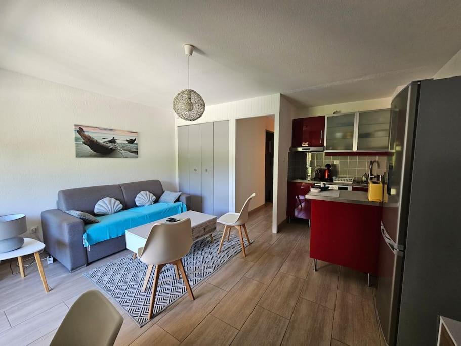 Petit Paradis Classe 3 Etoiles A 200M De La Plage! Terrasse-Wifi-Parking-Clim Saint-Mandrier-sur-Mer Exterior photo